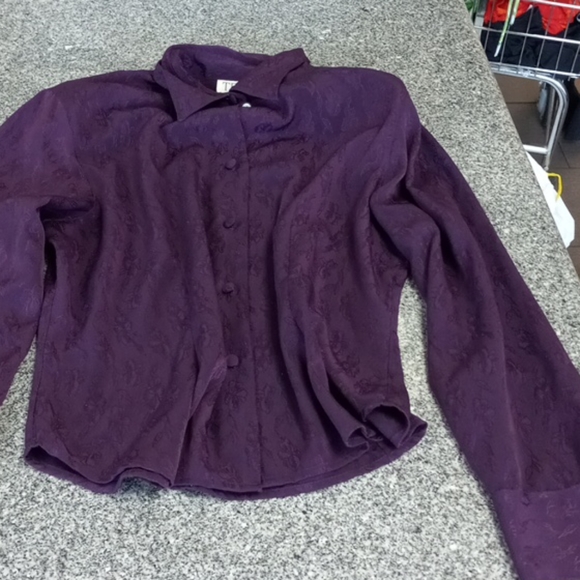 Vintage floral polyester button down - Picture 2 of 8